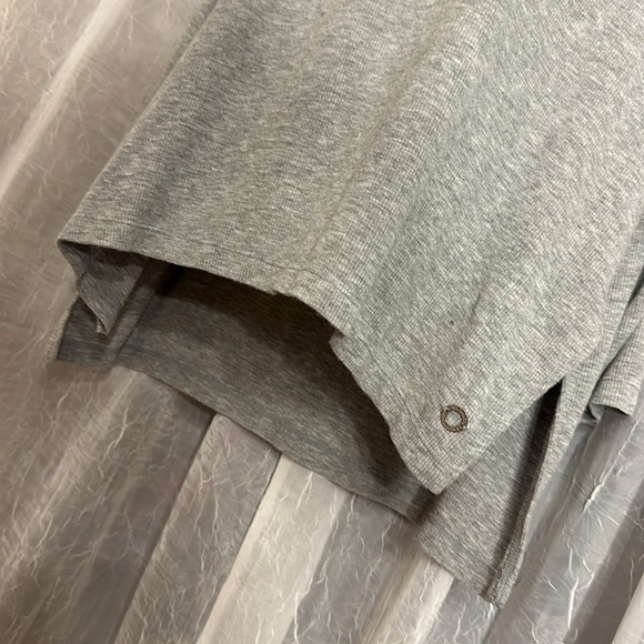 Calvin Klein Performance - Picture 2 of 4